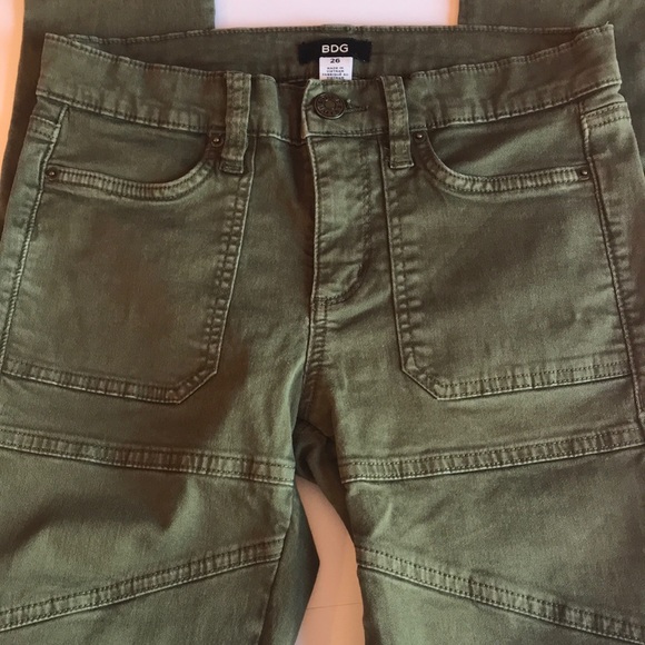 Green jeans. - Picture 2 of 6